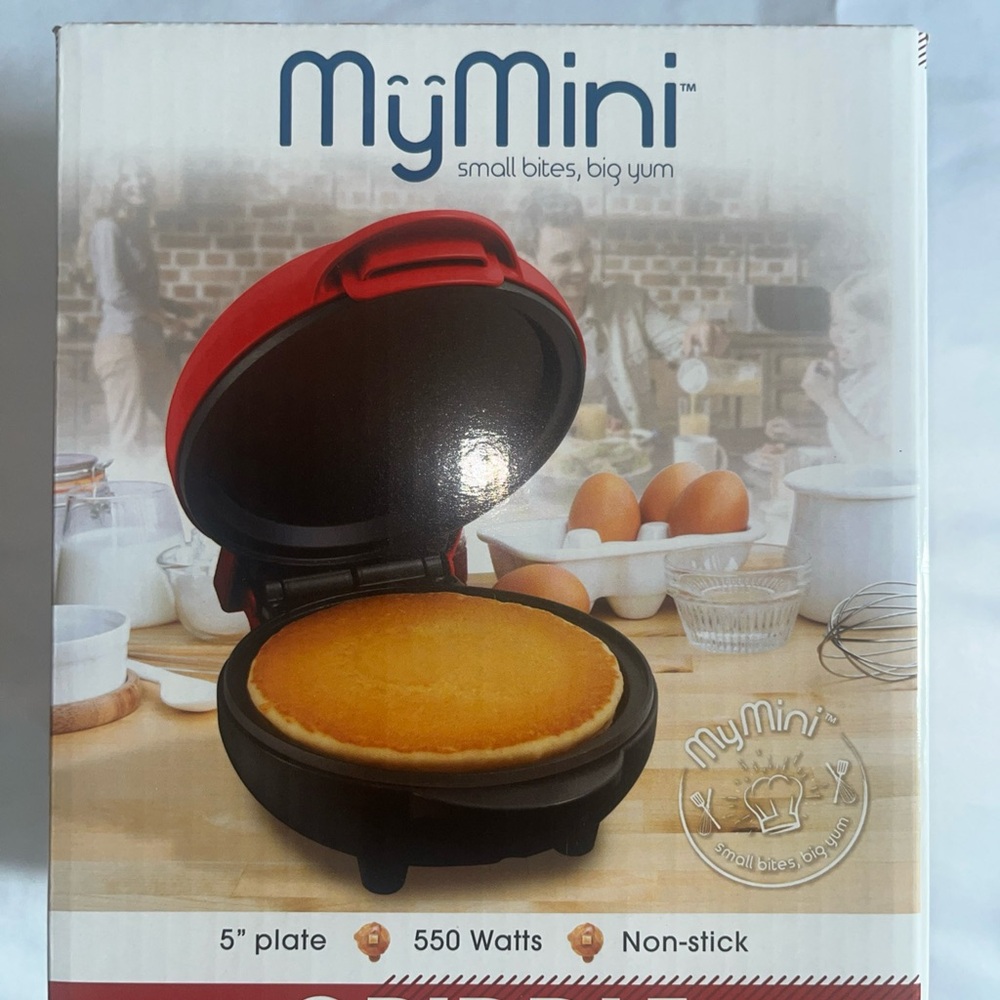 Nostalgia My Mini 5" Griddle Eggs Burgers Pancakes (Red) Nonstick Surface NEW!!!